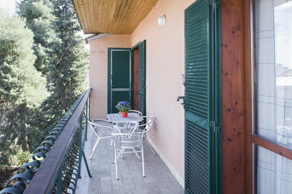 Apartment Flatinrome Fiera Ponte Galeria